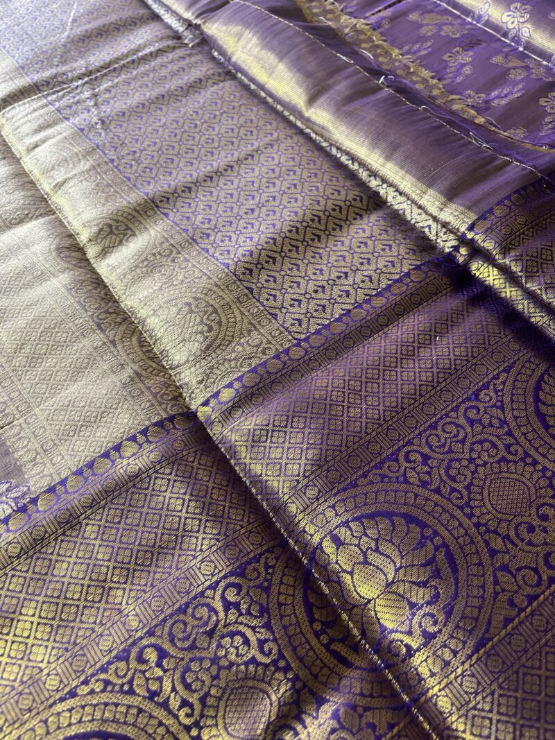 ✨ Andhra Pattu Saree ✨3 - Image 4